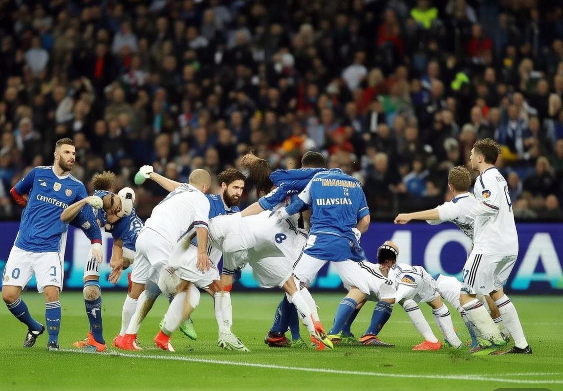 欧冠小组赛：曼城逆转皇马，阿森纳锁定头名，积分榜中游混战陷胶着